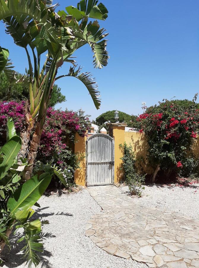 La Capilla Chiclana de la Frontera Exterior foto